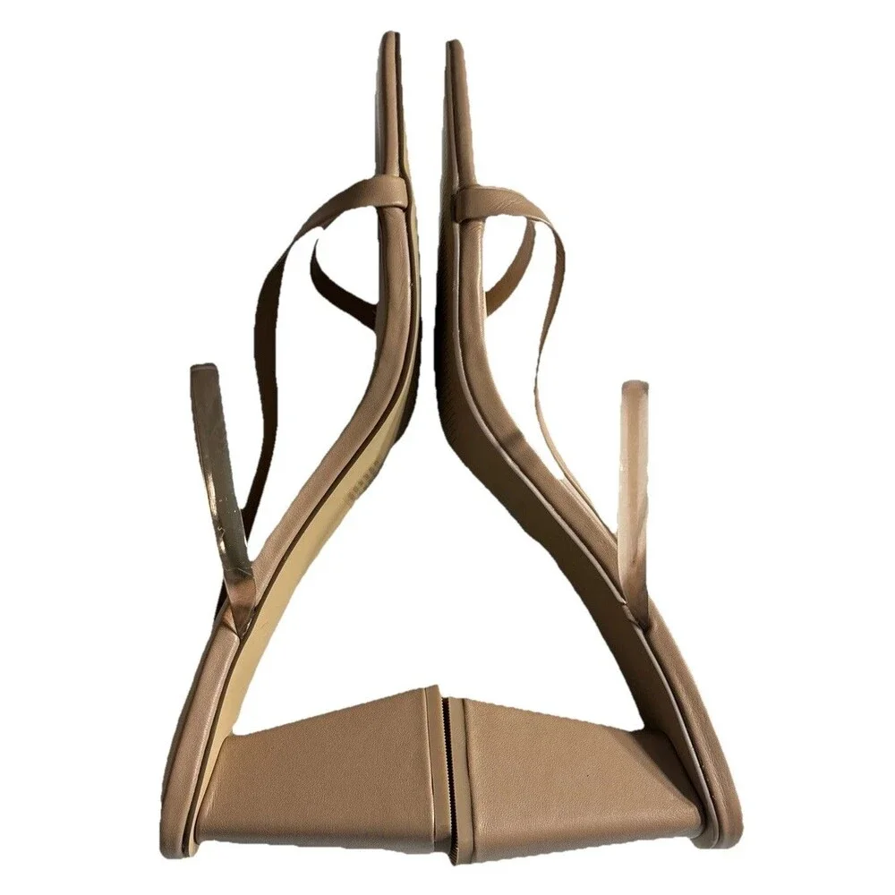 Farylrobin nude strappy